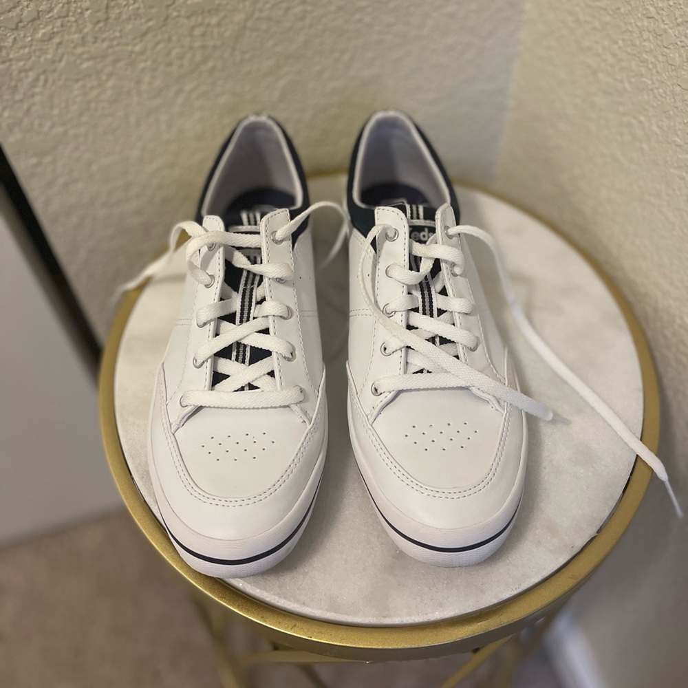 Womens Size 9.5 Keds